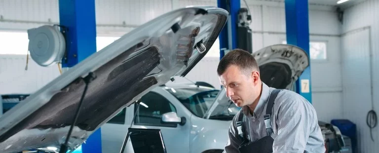 Przegląd floty – badanie techniczne samochodów firmowych